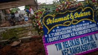 Makam Bupati Kabupaten Lebak ke-3 Tumenggung Prawira Kusumah tersebut akan direlokasi. Prawira Kusumah merupakan bupati di masa pemerintahan Kolonial Hindia Belanda pada periode jabatan 1865-1877.