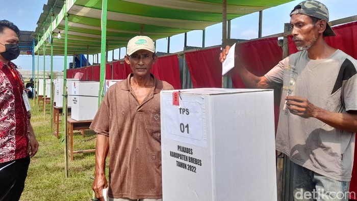 Pilkades serentak di 43 desa di Kabupaten Brebes, Jawa Tengah, digelar hari ini, Rabu (18/5/2022).