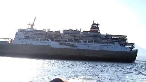 proses evakuasi Kapal Motor (KM) Sirimau, Tim SAR dari kantor Pencarian dan pertolongan Kelas B Maumere pada Rabu (18/5/2022) pagi pukul 06.00 Wita