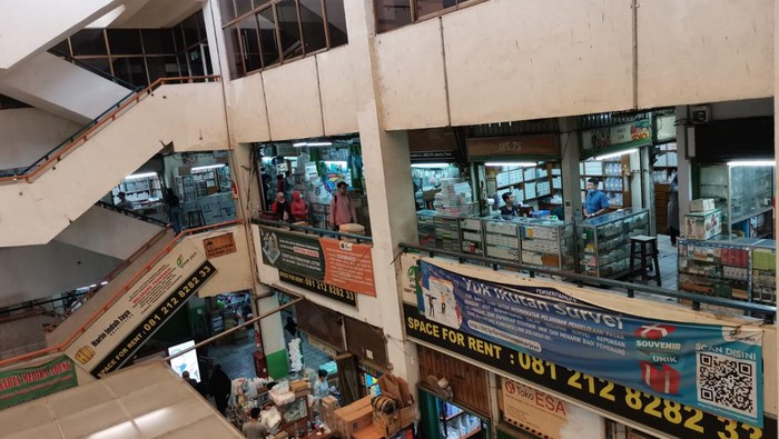 Suasana Pasar Pramuka