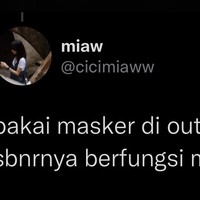 Ada benarnya sih bikin nggak hitam. Tapi nggak hitamnya cuma sebatas di daerah yang tertutup masker aja. Ujung-ujungnya mukanya jadi belang deh.. Foto: Twitter