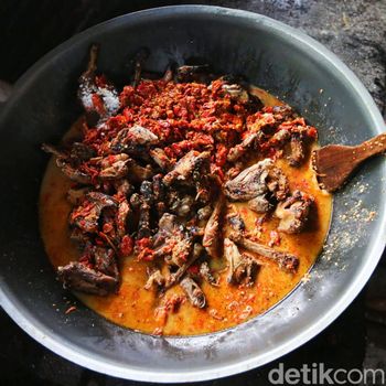 ayam pedas ratinem