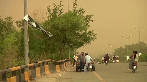 Badai Debu di Pakistan