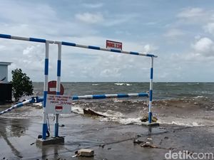 Waspada Gelombang Tinggi hingga 2,5 Meter di Timur Laut Jawa