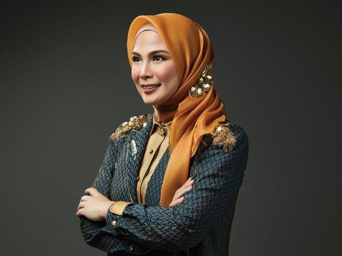 Foto perancang busana Nina Septiana, pemilik label Nina Nugroho. Foto: Dok. Nina Nugroho. Foto perancang busana Nina Septiana, pemilik label Nina Nugroho. Foto: Dok. Nina Nugroho.