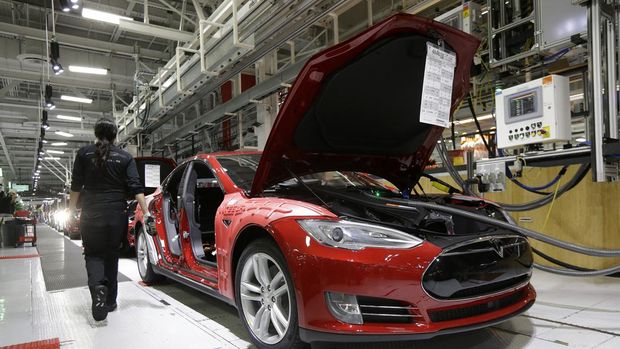 Lihatlah pabrik mobil listrik Tesla yang canggih (AP Photo/Jeff Chiu)