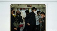 Seluruh penumpang juga wajib memakai masker dengan benar hingga menutup hidung, mulut dan dagu secara sempurna sesuai dengan aturan.