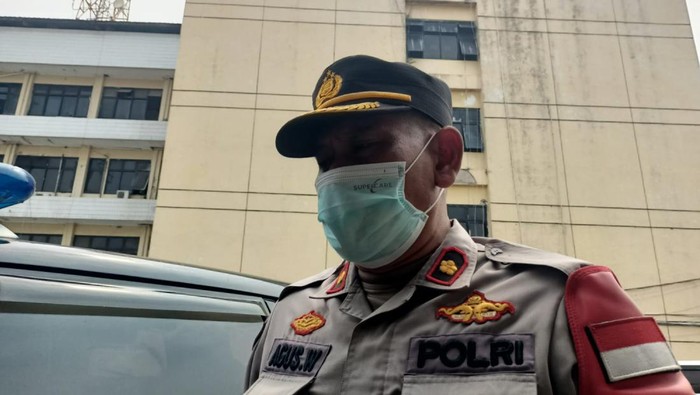 Kapolsek Kebayoran Lama Kompol Agus Widar