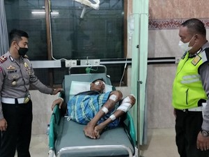 Truk Tabrak 9 Rumah-3 Mobil di Pasuruan, Sopirnya Luka Berat Dirawat di RS