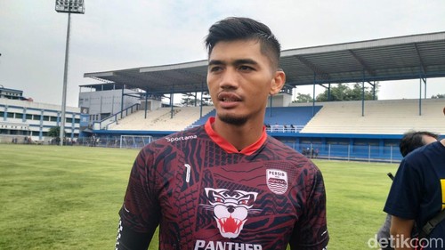 Kiper Persib Fitrul Dwi Rustapa.