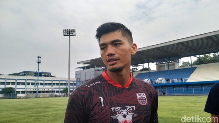 Kiper Persib Fitrul Dwi Rustapa.