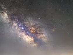 Siap-siap Mata Terkesima! Ini Karya Dahsyat Jawara Kontes Foto Milky Way