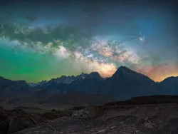 Siap-siap Mata Terkesima! Ini Karya Dahsyat Jawara Kontes Foto Milky Way