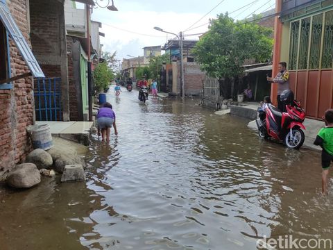 Lokasi seorang pria di Semarang tertemmbak saat lerai keributan pada Rabu (18/5/2022).