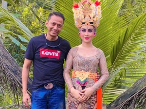 Mendiang Vanessa Angel Inspirasi Bermusik Mayang