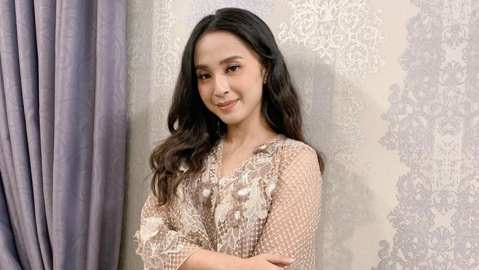 Kabar Terbaru Aktris Candy Nimaz Dewantary, Banting Setir Jadi Psikolog Klinis