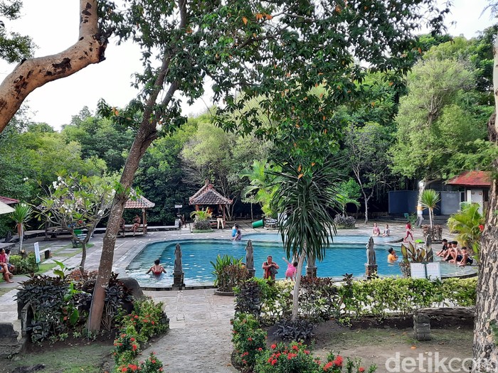 Pemandian Air Panas Banyuwedang Pemandian Air Panas Banyuwedang