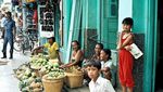 Nostalgia Yuk! Ini 10 Potret Jadul Pedagang Makanan Kaki Lima di Batavia