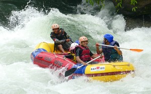 Rafting Jadi Magnet Wisata di Kawasan Danau Ranau Sumatera Selatan