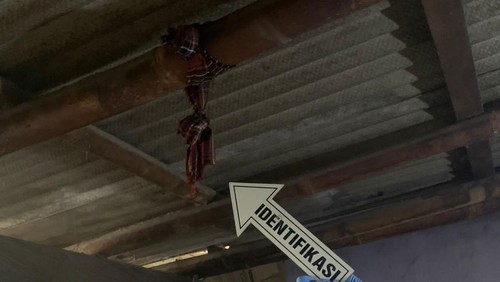 tempat yang digunakan korban untuk gantung diri (foto: Dok. Polsek Karangasem)