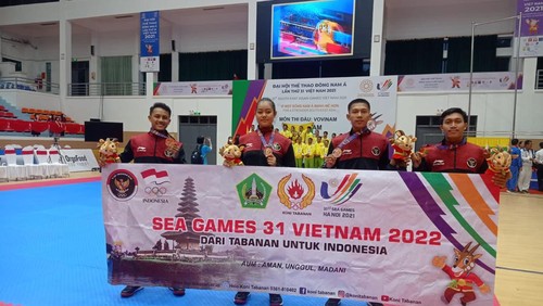 Tim Vovinam Merah Putih yang terjun di pertandingan hari pertama Efrie Surya Perdana, I Wayan Wisma Pratama Putra, Ni Made Ayu Ratih Daneswari, dan I Gusti Agung Ngurah Suardyana.