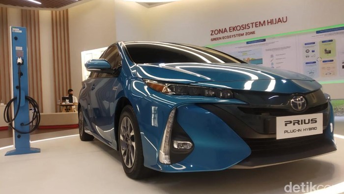 Toyota Punya ‘Markas Mobil Listrik’, Bisa Test Drive Hingga Jajal Isi Daya
