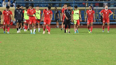 Wajah-wajah Lesu Pemain Timnas Usai Dikalahkan Thailand