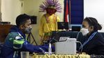 Orang Tua dan Wali Murid Datangi Posko PPDB di SMAN 70, Ada Apa?