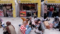 Setidaknya akan ada sekitar 32 booth food and beverage yang berpartisipasi dalam acara ini.