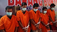 Dalam kasus ini sebanyak 13 tersangka telah ditangkap.