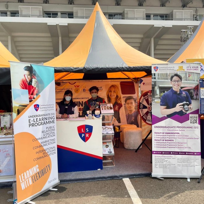 Booth LSPR di Allo Bank Festival