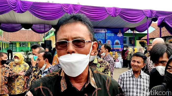 Bupati Ciamis Herdiat Sunarya