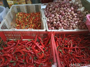 Daftar Harga Pangan Hari Ini 25 Mei 2022: Cabai-cabaian Kompak Naik