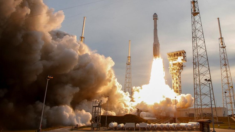 Kapsul Boeing CST-100 Starliner meluncur ke ruang angkasa dari Cape Canaveral, Florida, AS, pada Kamis (19/5) waktu setempat. Yuk, lihat foto peluncurannya.