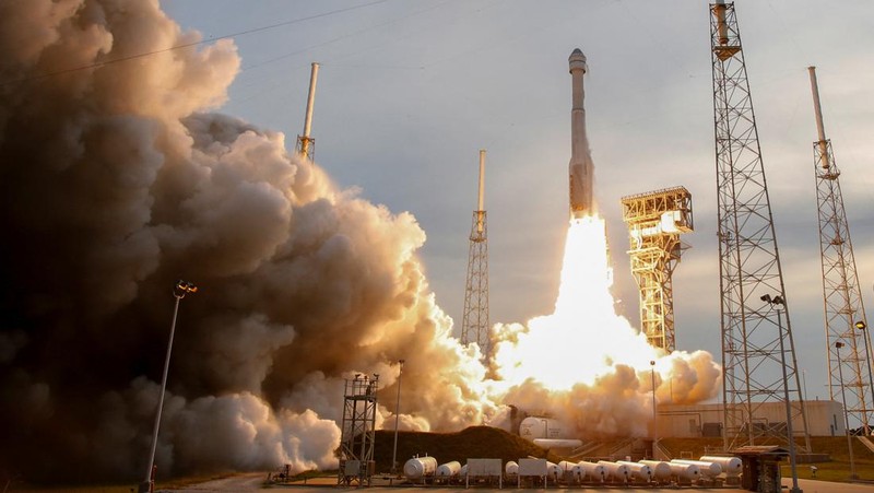 Kapsul Boeing CST-100 Starliner meluncur ke ruang angkasa dari Cape Canaveral, Florida, AS, pada Kamis (19/5) waktu setempat. Yuk, lihat foto peluncurannya.