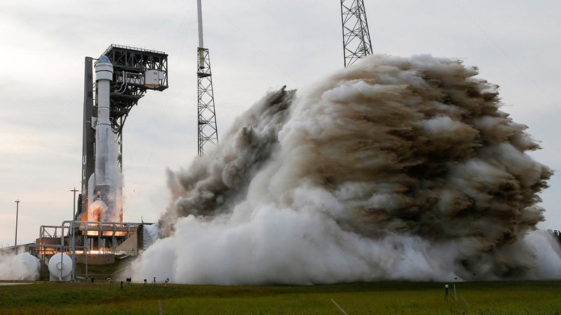 Kapsul Boeing CST-100 Starliner meluncur ke ruang angkasa dari Cape Canaveral, Florida, AS, pada Kamis (19/5) waktu setempat. Yuk, lihat foto peluncurannya.