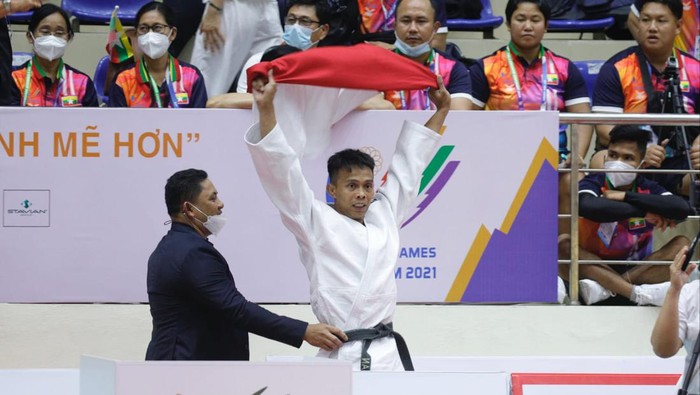 Ikhsan Apriyadi