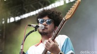 Panggung Kunto Aji sempat diwarnai hujan deras. (Foto: Hanif/detikcom) 
