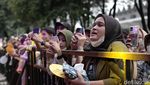 Padat! Panggung Kunto Aji di Allo Bank Festival Day 1 Dikerumuni Fans