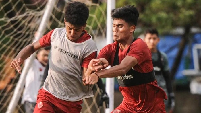 Latihan PSM Makassar sebelum Uji Coba