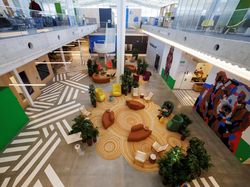 Menjelajahi Kantor Baru Google yang Bikin Terkesima