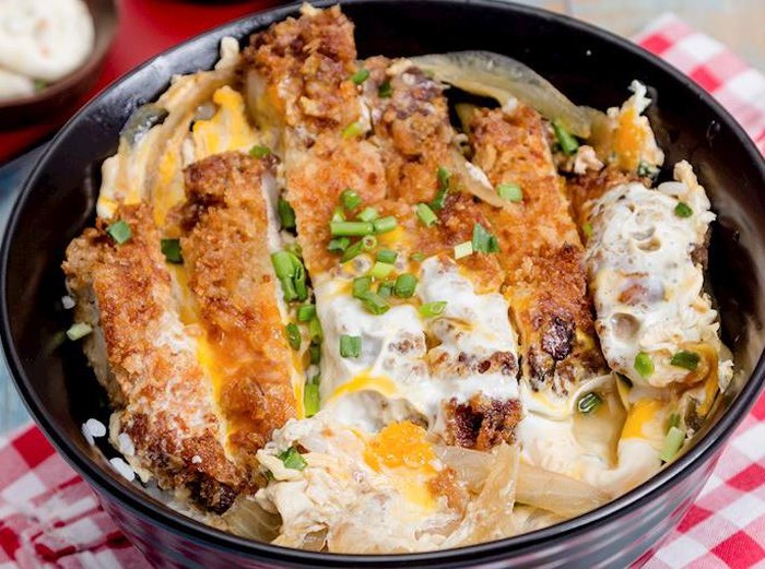 Muslim Jangan Terkecoh! 8 Makanan Jepang Ini Mengandung Babi