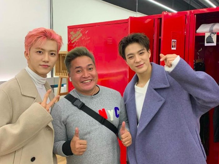 NCT Dream foto bareng asisten Raffi Ahmad.