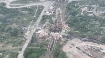 Penampakan Jembatan di Luhansk yang Diledakkan Pasukan Ukraina