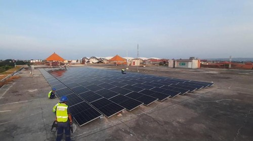 PT Angkasa Pura I bersama anak usahanya yaitu Angkasa Pura Property membangun Pembangkit Listrik Tenaga Surya (PLTS) di Bandara I Gusti Ngurah Rai Bali.