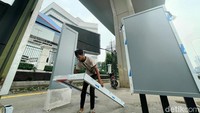 Perbaikan ini dilakukan di halte-halte yang sudah tua di Ibu Kota.