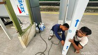 Revitalisasi ini dilakukan agar warga semakin nyaman saat menaiki angkutan umum.