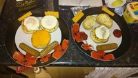 Membuat sarapan dengan tema wajah. Hmmm.. wajah apa ya? Dok. Boredpanda