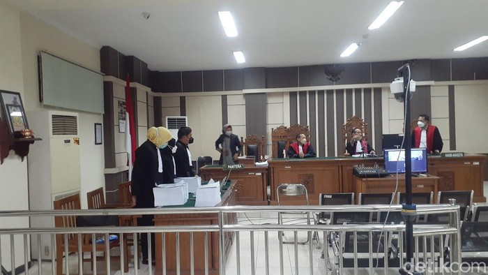 Sidang tuntutan bupati nonaktif Banjarnegara Budhi Sarwono di PN Tipikor Semarang, Jumat (20/5/2022)