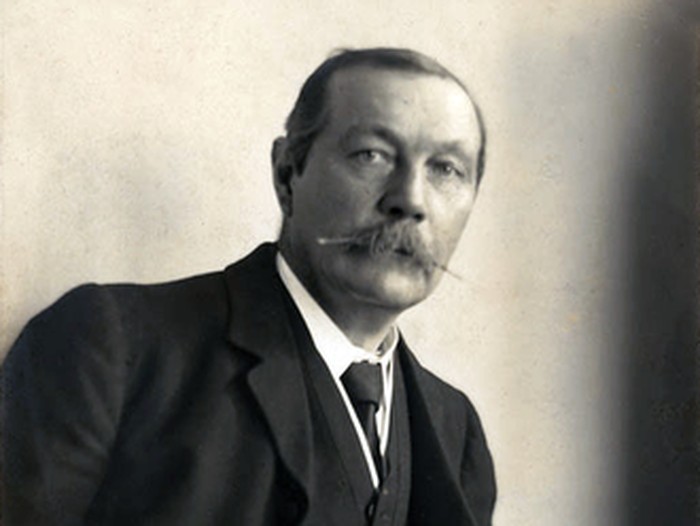 Sir Arthur Conan Doyle, Pencipta Sherlock Holmes